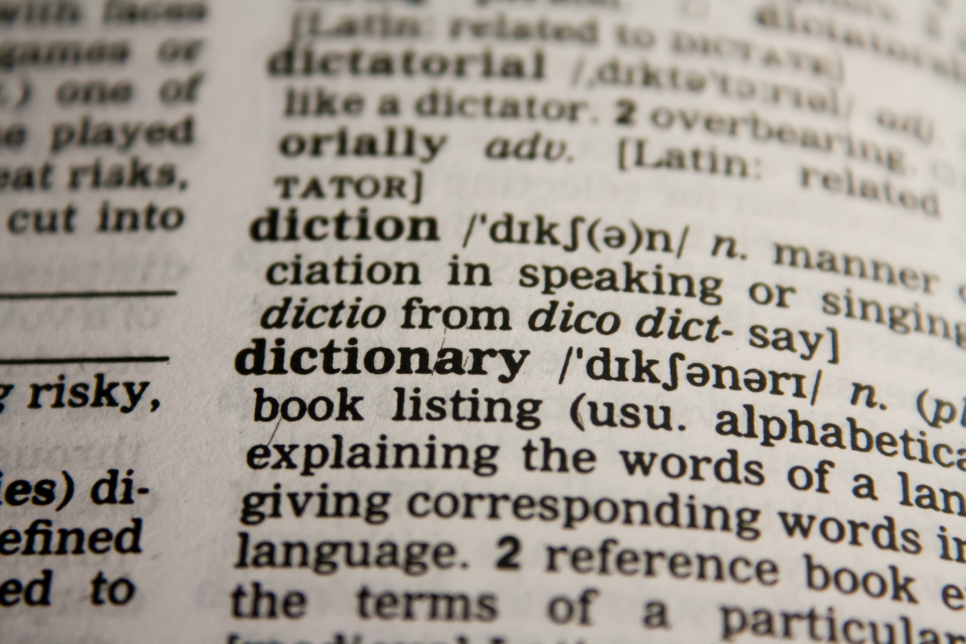 Imagem para o artigo sobre dicionários on-line de inglês.