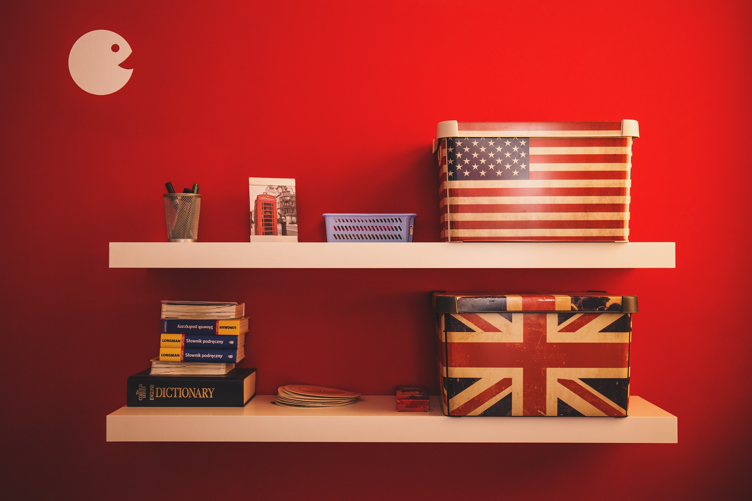 Data e hora em inglês britânico e inglês americano